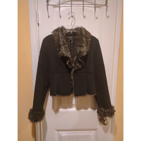 Express Black Faux Fur Collared Fully Lined Faux Suede Jacket - Size 4 - Picture 5 of 16